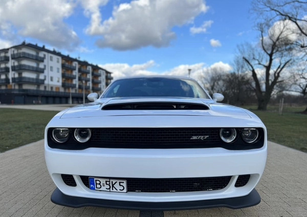 Dodge Challenger cena 210000 przebieg: 8200, rok produkcji 2021 z Wronki małe 781